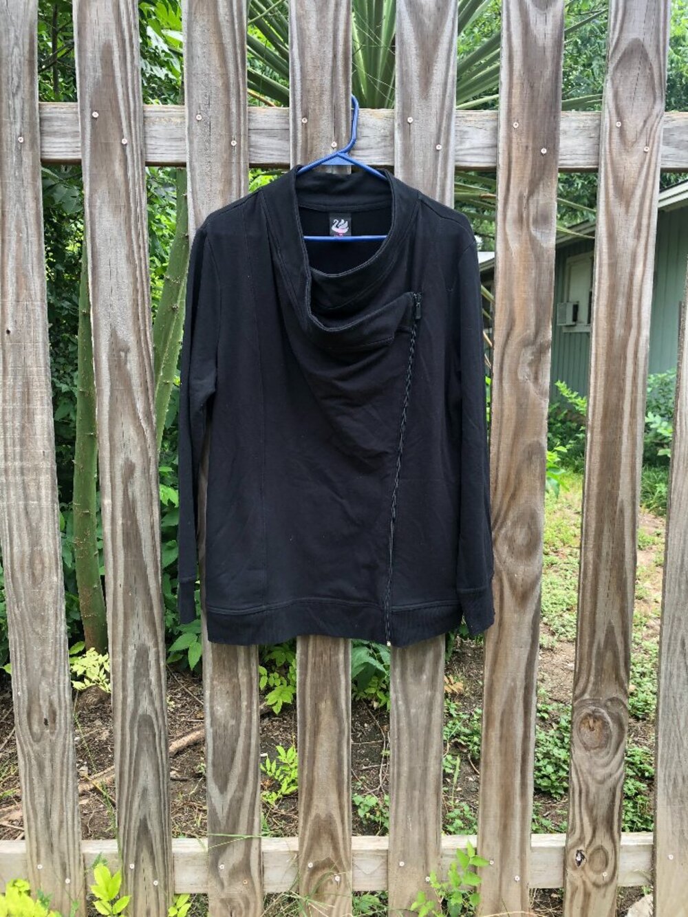 GVS Black Wrap Around Jacket/Top  , Size Medium